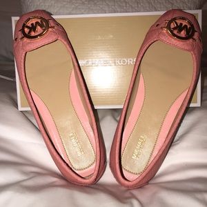 MichelKors Fulton Embossed Leather Moccasin(Peach)